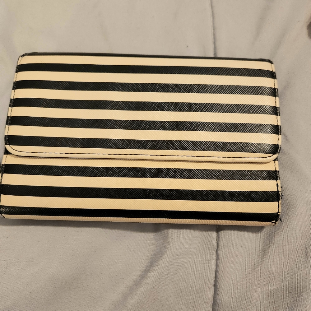 Designer Black and Cream Striped Zipper Closure Clutch Wallet